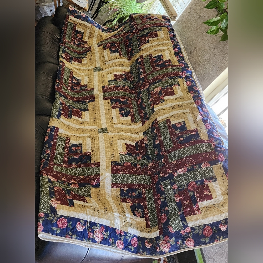 Quilt - Picture 3 of 7